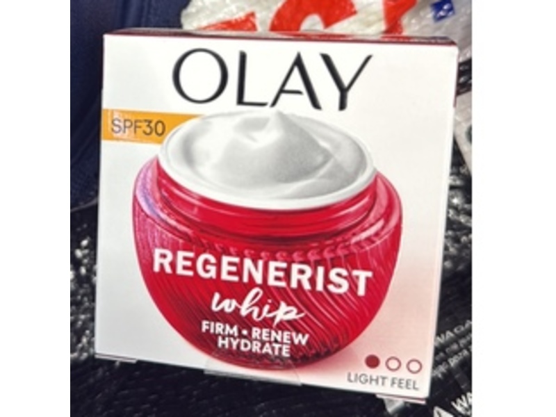Olay Regenerist Whip Light Matte Day Cream, SPF 30, 50 mL