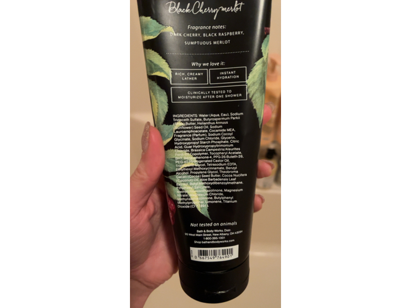 White Barn Moisturizing Body Wash, Black Cherry Merlot, 10 fl oz/295 mL