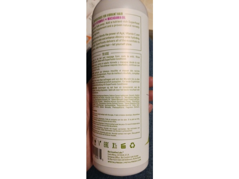 Petal Fresh Pure Super Foods Color Shield Shampoo, Vitamin C & Macadamia Oil, 12 fl oz/355 mL