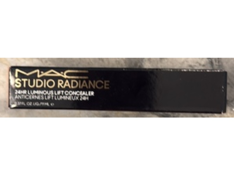 MAC Studio Radiance 24Hr Luminous Lift Concealer, NW20, 0.37 fl oz/11 mL