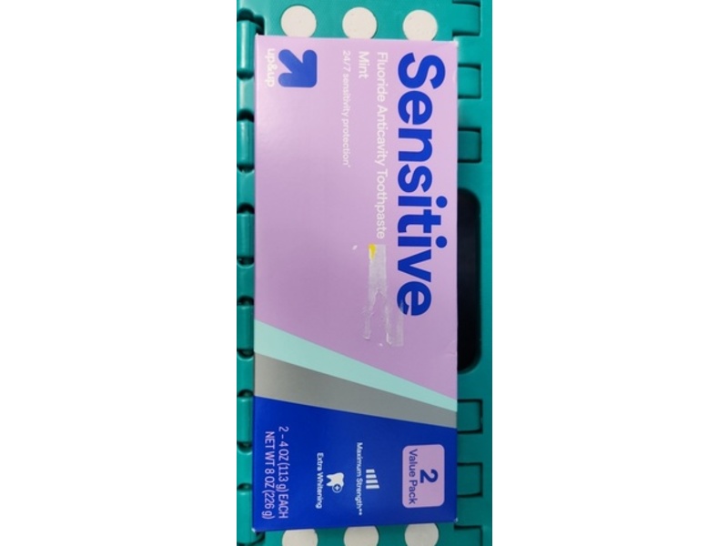 Up & Up Sensitive Toothpaste, Mint, 8 oz/226 g, Pack of 2