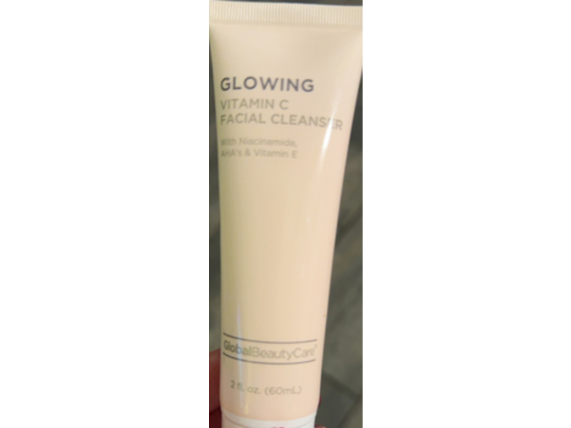 Global Beauty Care Glowing Facial Cleanser, Vitamin C, 2 fl oz/60 mL