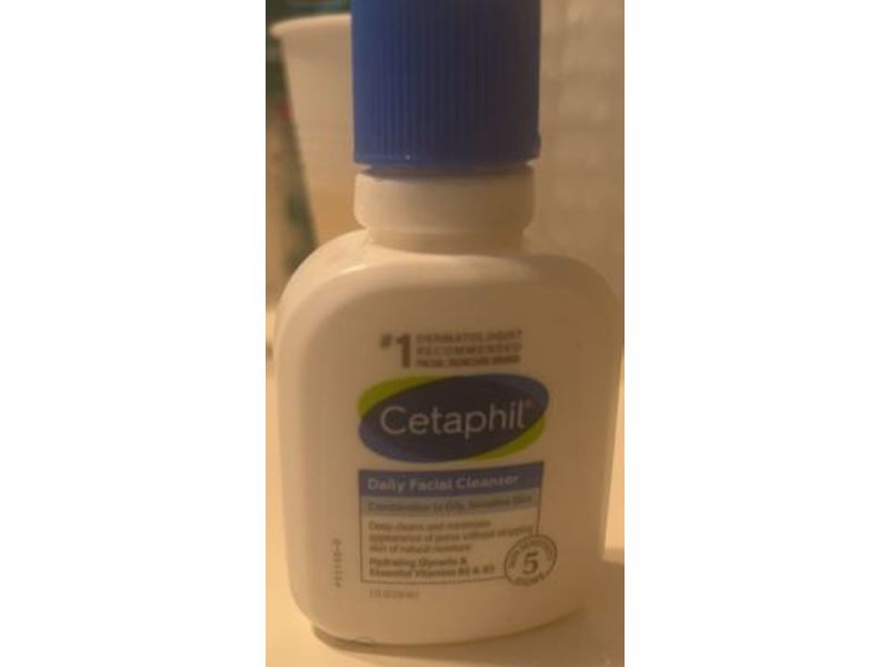 Cetaphil Daily Facial Cleanser, Sensitive Skin, 2 oz/59 mL, 12 Count