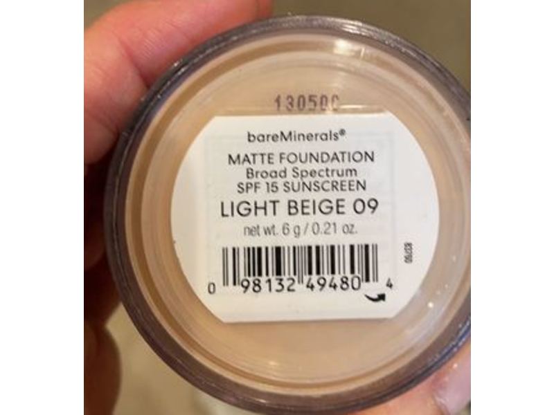 BareMinerals Matte Foundation, SPF 15, Light Beige 09, 0.21 oz/6 g