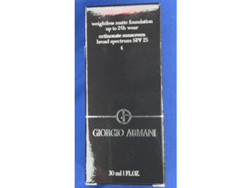 Giorgio Armani Weightless Matte Foundation, Shade 4 ,SPF 25, 1 fl oz/30 mL