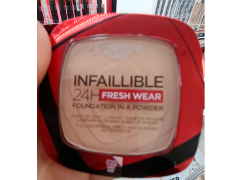 L'Oreal Paris Infaillible Foundation Powder, 20 Ivory, 0.31 oz/9 g