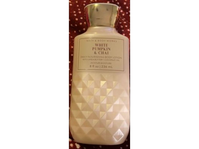 Bath & Body Works Body Lotion, White Pumpkin & Chai, 8 fl oz/236 mL