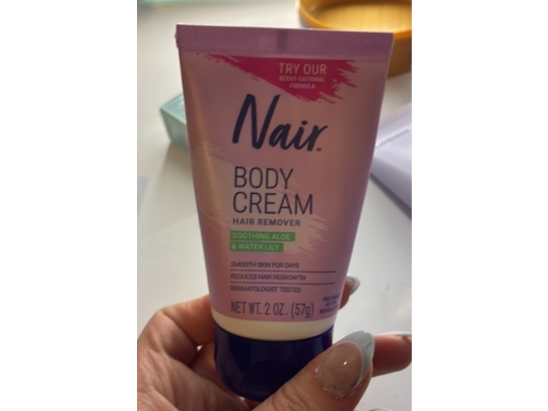 Nair Body Cream Hair Remover, Soothing Aloe & Water Lily, 2 oz/57 g