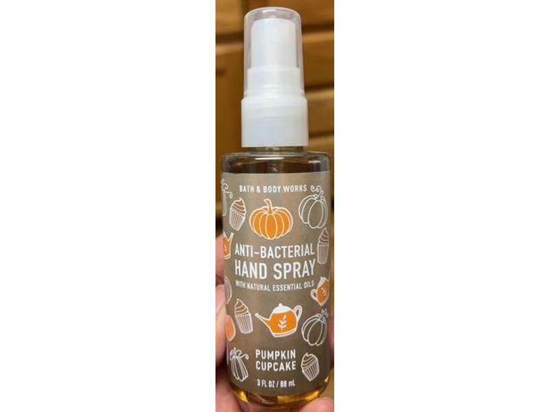 Bath & Body Works Anti-Bacterial Hand Spray, Pumpkin Cupcake, 3 fl oz/88 mL