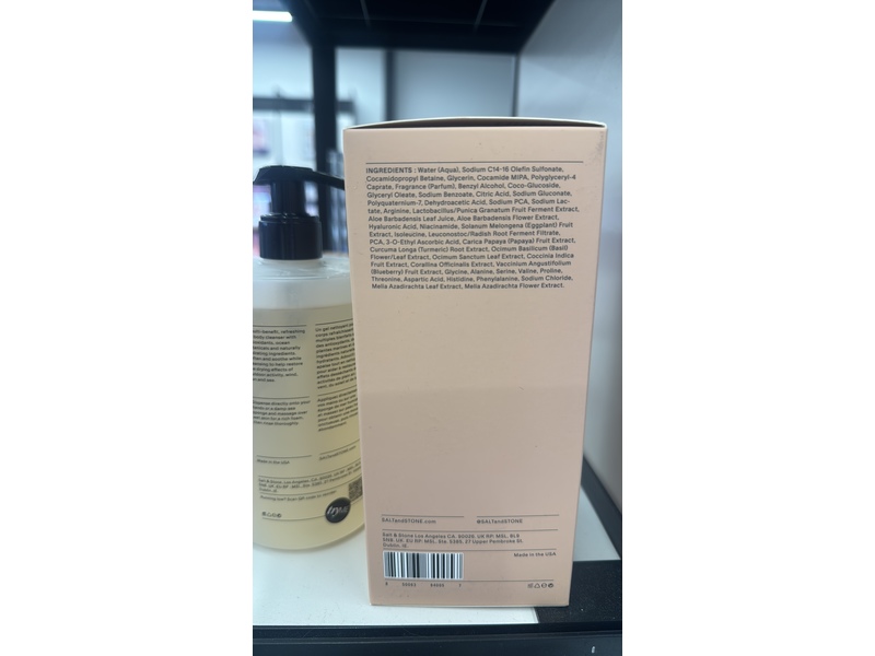 Salt & Stone Body Wash, Saffron & Cedar, 15.2 fl oz/450 mL