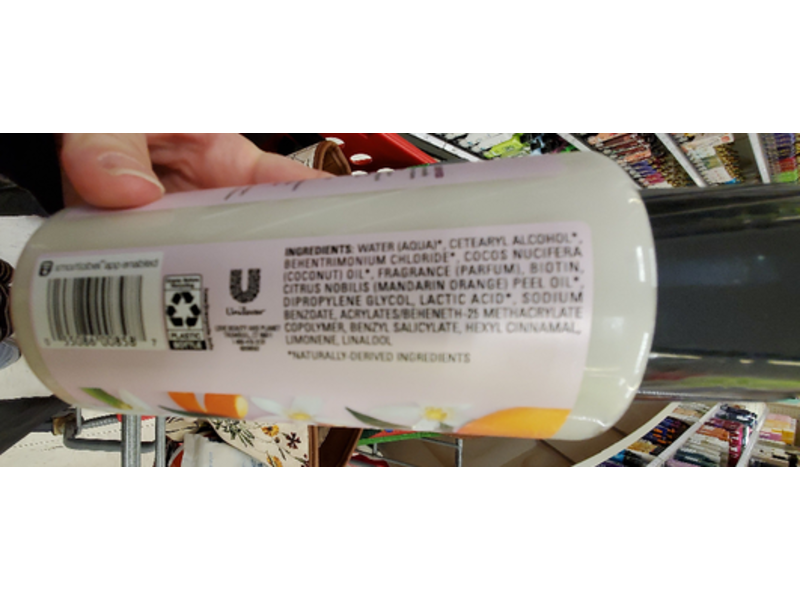 Love Beauty & Planet 5-In-1 Multi-Benefit Conditioner, Vegan Biotin & Sun-Kissed Mandarin, 13.5 fl oz/400 mL