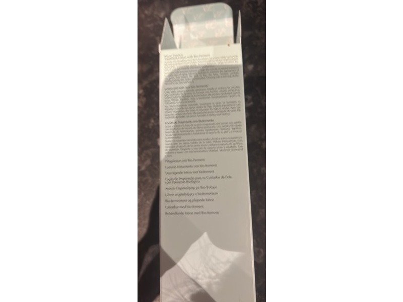 Estee Lauder Micro Essence Treatment Lotion, 200 mL