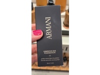 Giorgio Armani Luminous Silk Foundation, 5.2 Light Medium, 1 fl oz/30 mL - thumbnail 2
