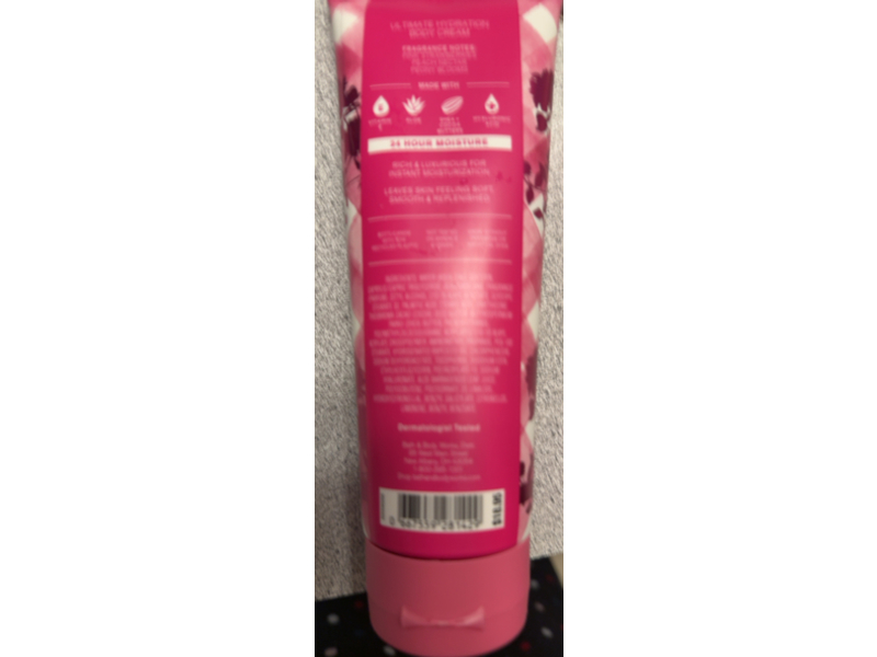 Bath & Body Works Gingham Gorgeous Ultimate Hydration Body Cream, Shea Butter + Hyaluronic Acid, 8 oz/226 g