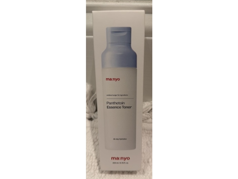 Manyo Panthetoin Essence Toner, 6.76 fl oz/200 mL
