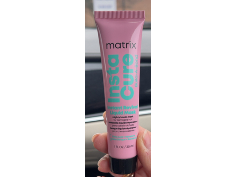 Matrix Insta Cure Instant Revival Liquid Mask. 1 fl oz/30 mL