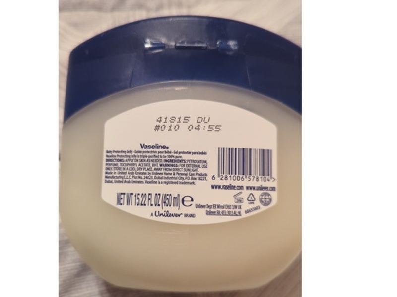 Vaseline Baby Protecting Petroleum Jelly, 15.22 fl oz/450 mL