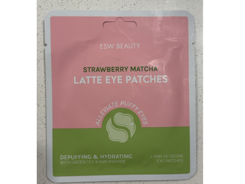 ESW Beauty Strawberry Matcha Depuffing & Hydrating Latte Eye Patches, 0.10 oz/2.8 g, 1 Pair