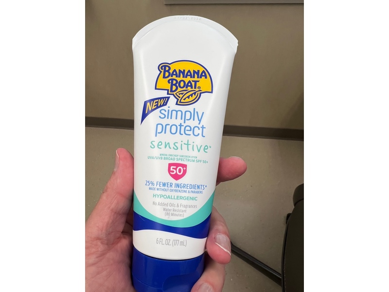 Banana Boat Simply Protect Sensitive, SPF 50+, 9 fl oz