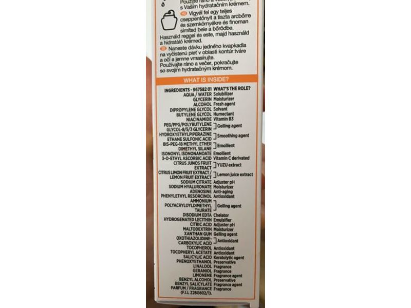 Garnier Vitamin C Super Glow Serum, 3.5% Vitamin C + Niacinamide + Salicylic Acid, 30 mL