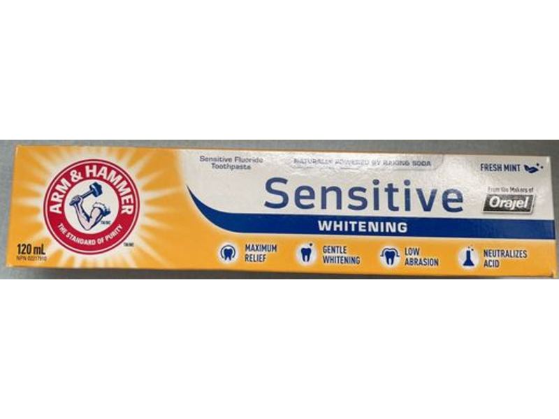 Arm & Hammer Sensitive Whitening Toothpaste, Fresh Mint, 120 mL