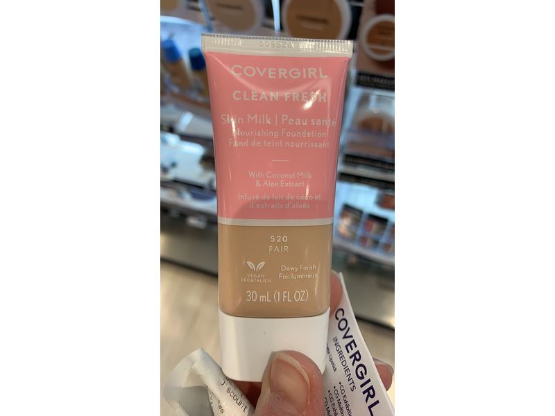 Covergirl Clean Fresh Skin Milk, Fair 520, 30 mL