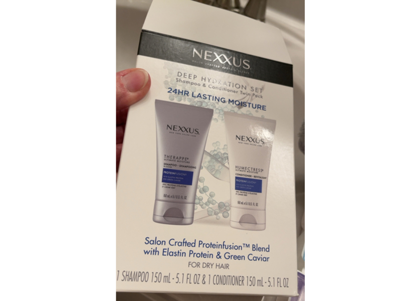 Nexxus Therappe Ultimate Moisture Deep Hydration Shampoo & Conditioner Set