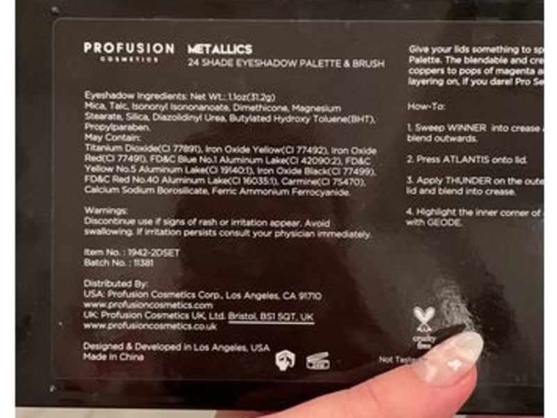 Profusion Metallics Eyeshadow Palette & Brush, 1.3 g