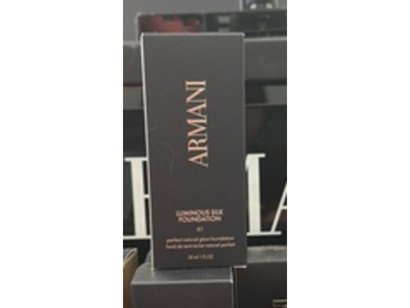 Giorgio Armani Luminous Silk Foundation, 5.1, 1 fl oz/30 mL