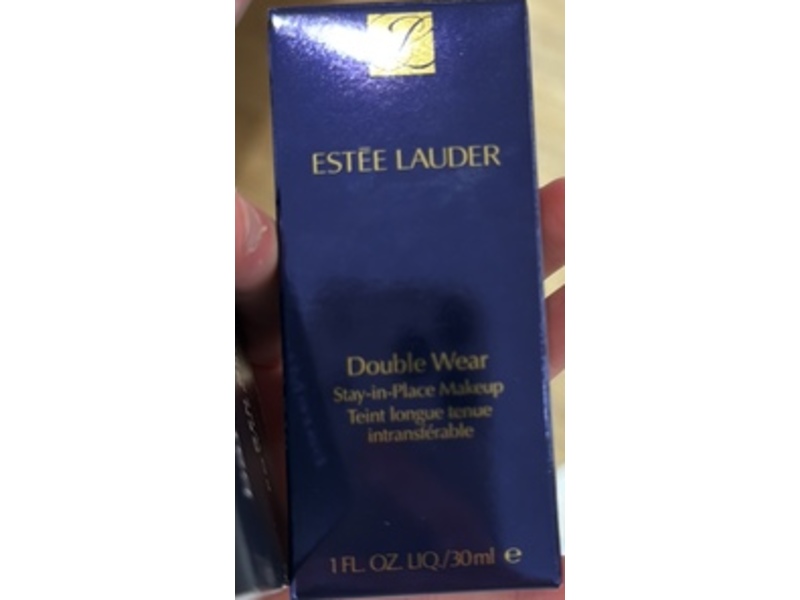 Estee Lauder Double Wear Stay-In-Place Foundation, 1N0 Porcelain, 1 fl oz/30 mL