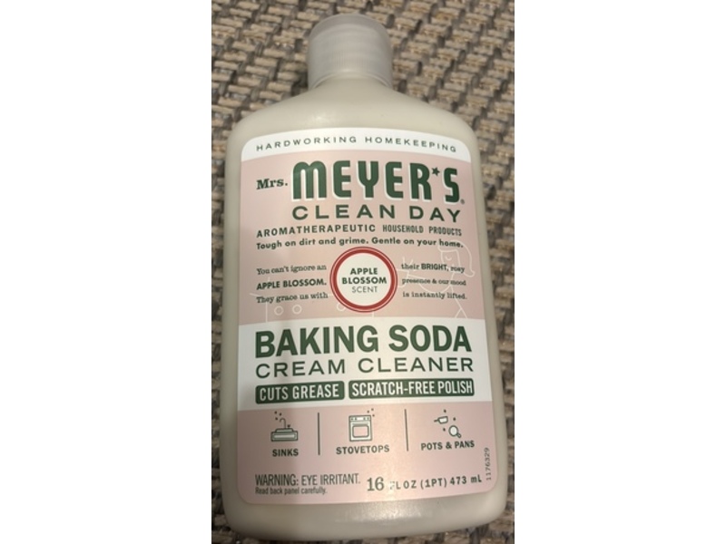 Mrs. Meyer's Clean Day Baking Soda Cream Cleaner, Apple Blossom Scent, 16 fl oz/473 mL