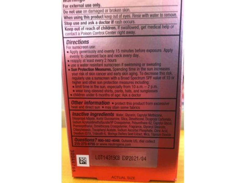 Neutrogena Bright Boost Moisturizer With Sunscreen, SPF 30, 1 fl oz/30 mL