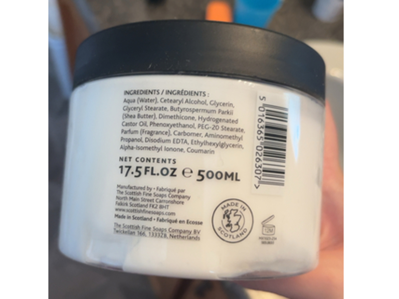 The Scottish Fine Soaps Company Au Lait Body Scrub, 17.5 fl oz/500 mL