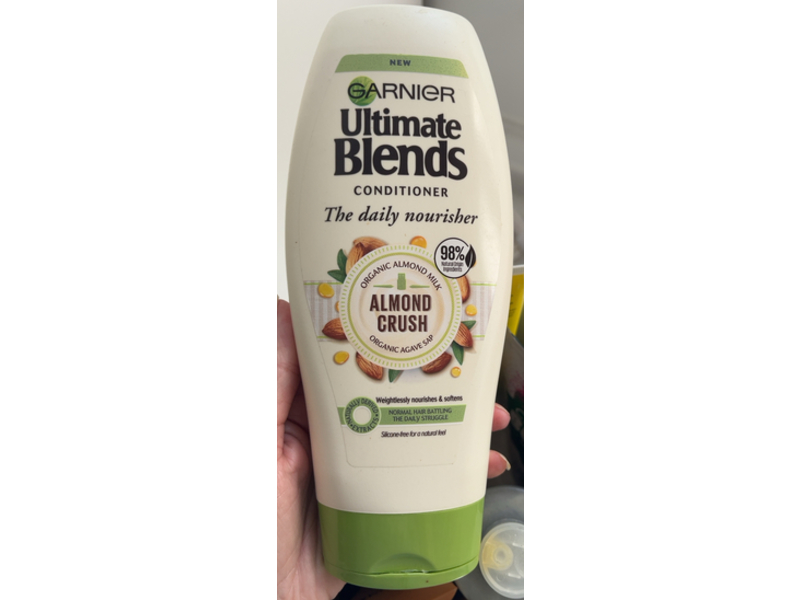 Garnier Ultimate Blends The Daily Nourisher Conditioner, Almond Crush, 360 mL
