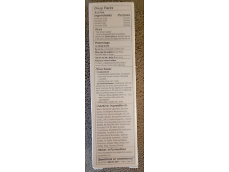 Laura Mercier Tinted Moisturizer Light Revealer, SPF 25, 1W1 Porcelain,1.7 fl oz/50 mL