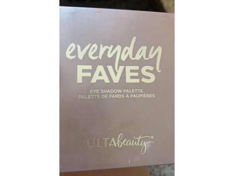 ULTAbeauty Everyday Faves Eye Shadow Palette