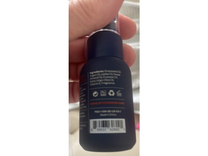 Freebird Lubricating Pre Shave Oil, Sandalwood, 1 fl oz/30 mL