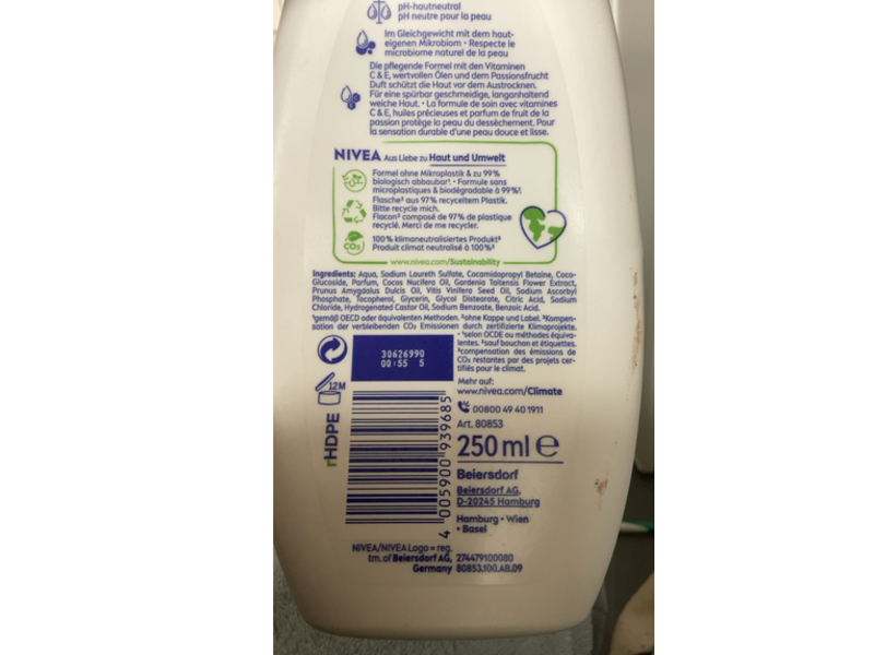 Nivea Passion Fruit & Monoi Oil Shower Gel, 250 mL