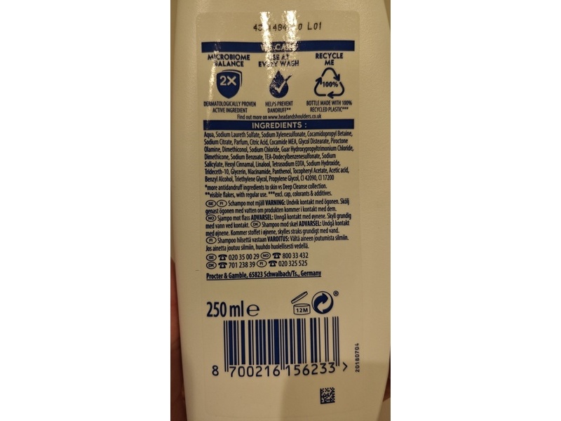 Head & Shoulders Anti-Dandruff Shampoo, Classic Clean, 250 mL