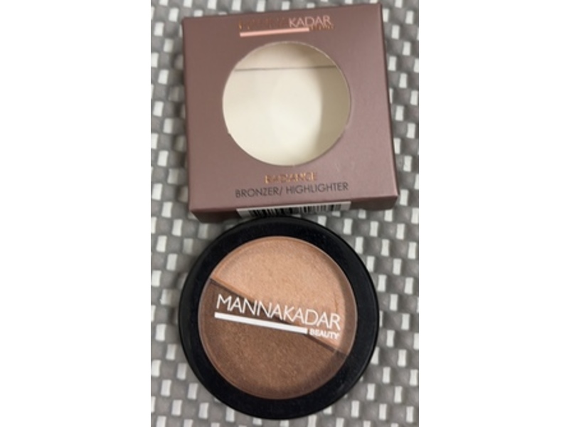 Manna Kadar Radiance Bronzer & Highlighter, 0.105 oz/3 g