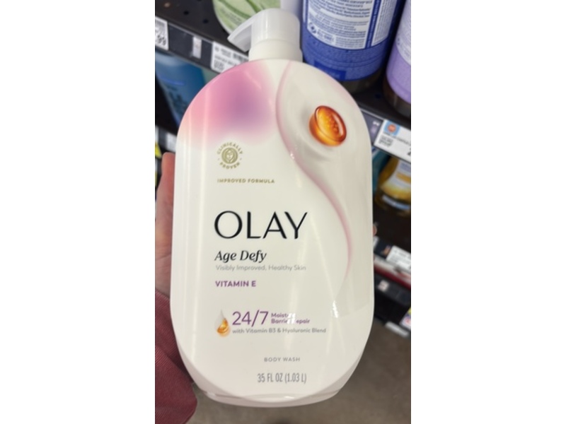 Olay Age Defy Moisture Barrier Repair Body Wash, Vitamin E, 35 fl oz/1.03 L