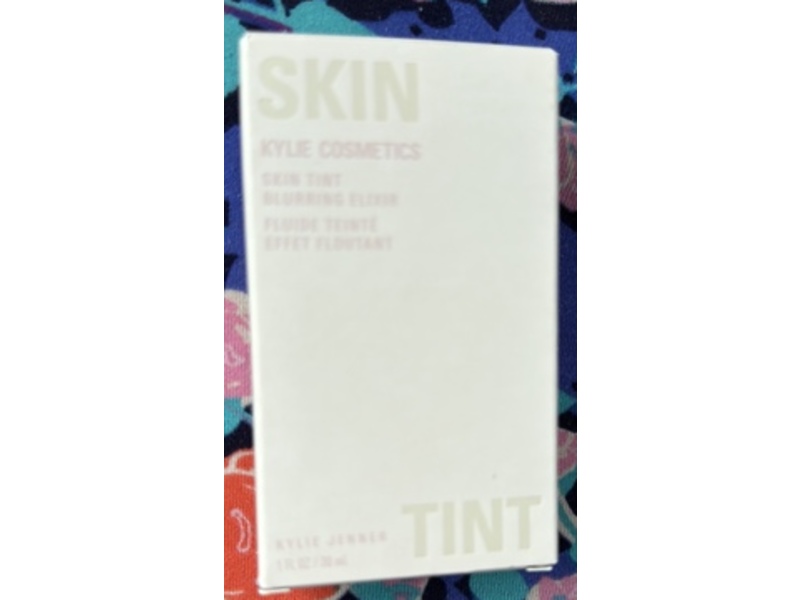 Kylie Cosmetics Skin Tint Blurring Elixir, 1WN, 1 fl oz/30 mL