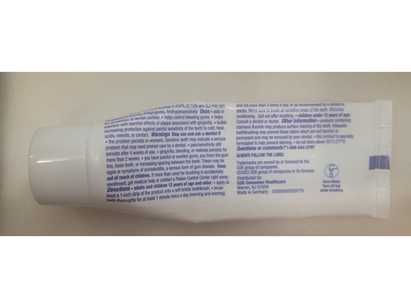 Sensodyne Sensitivity Gum & Enamel Toothpaste, Mint, 3.4 oz/96.4 g