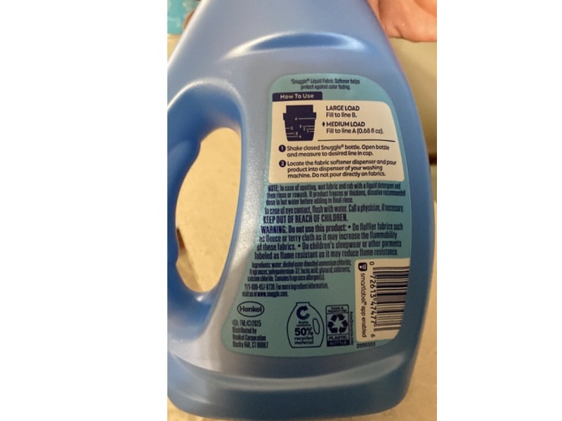 Snuggle Liquid Fabric Conditioner, Lavender Breeze, 40 Loads, 27.2 fl oz/804 mL