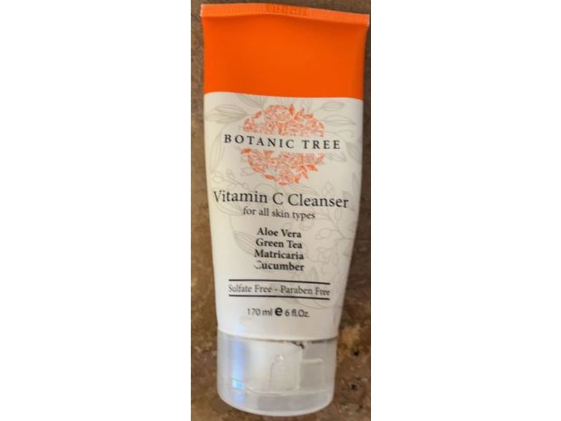 Botanic Tree Vitamin C Cleanser, Aloe Vera, Green Tea, Matricaria, Cucumber, 6 fl oz/170 mL