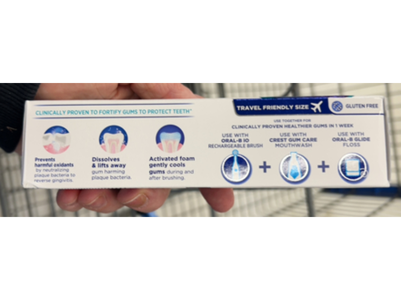 Crest Pro-Health Gum Detoxify Toothpaste, Deep Clean, 2.6 oz/73 g