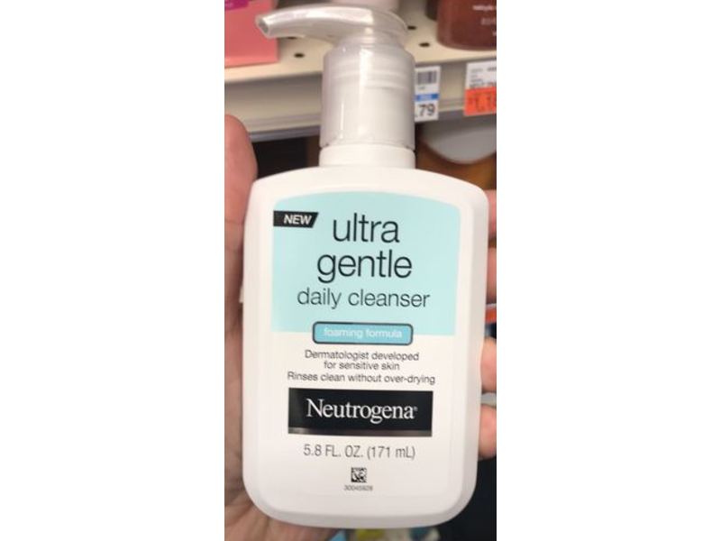 Neutrogena Ultra Gentle Daily Cleanser, Foaming Formula, 5.8 fl oz/171 mL