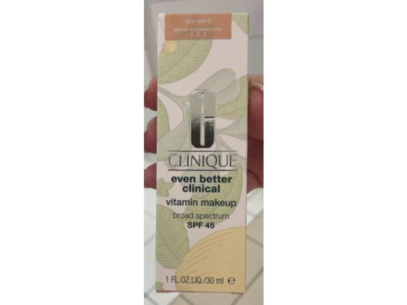 Clinique Even Better Clinical Vitamin Makeup, SPF 45, Light Cool 2, 1 fl oz/30 mL