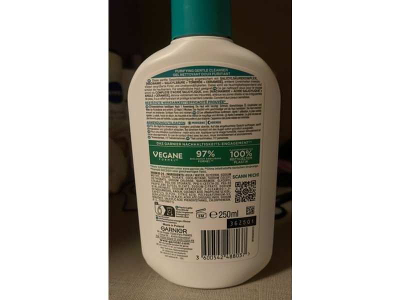 Garnier Hautklar Purifying Gentle Cleanser, Salicylic, 250 mL