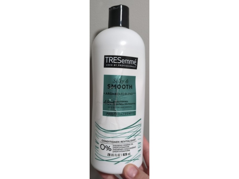TRESemme Silky & Smooth Conditioner, Argan Oil, 28 fl oz/828 mL